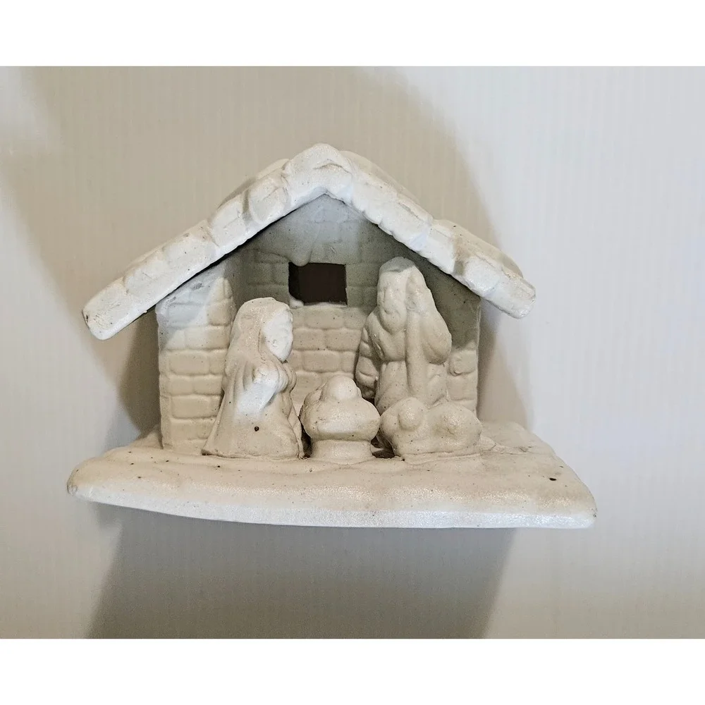 Vintage White Ceramic Bisque Nativity Scene Figurine‎ Unpainted Manger